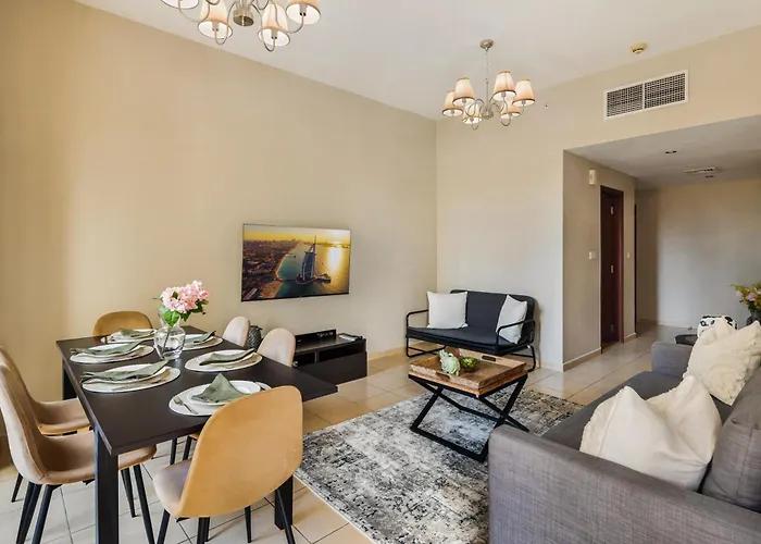 Cosy 4Br Apartment On Jbr Beach - Close To Shops & Dining, Perfect For Families & Groups - By Sunkissed Holiday Homes