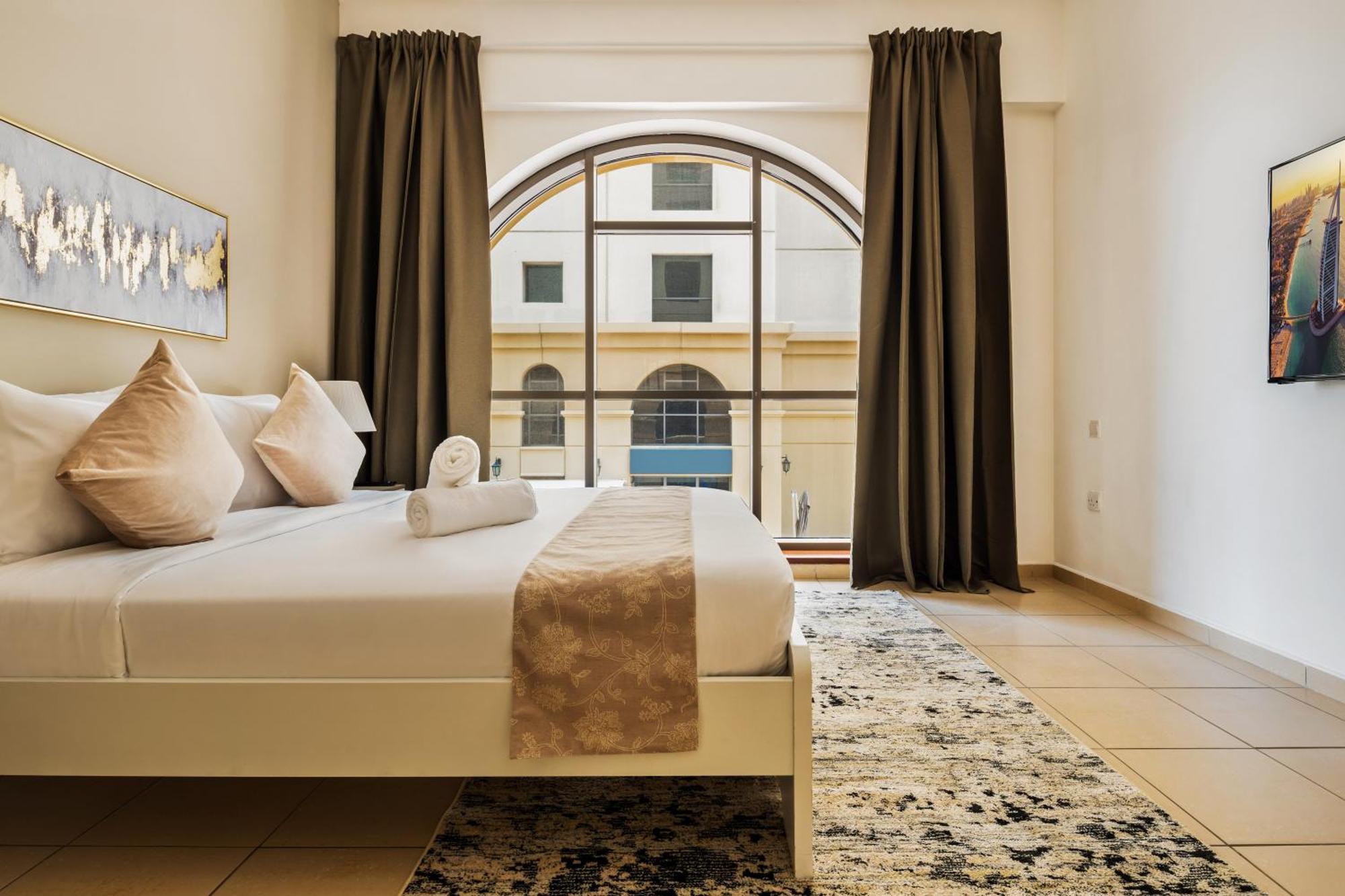 Apartment Cosy 4br On Jbr - Close To Shops & Dining, Perfect For Families & Groups - By Sunkissed Homes *