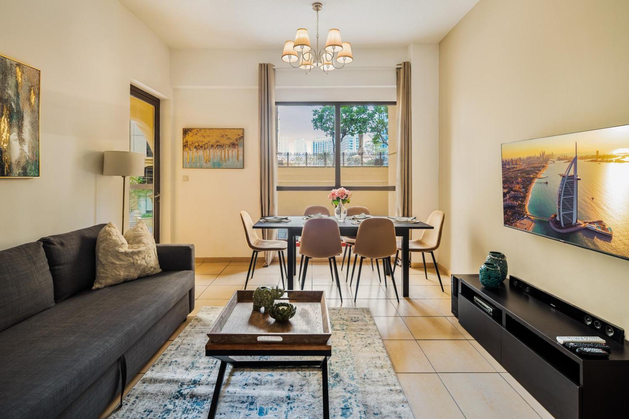 Cosy 4br On Jbr - Close To Shops & Dining, Perfect For Families & Groups - By Sunkissed Homes Dubai
