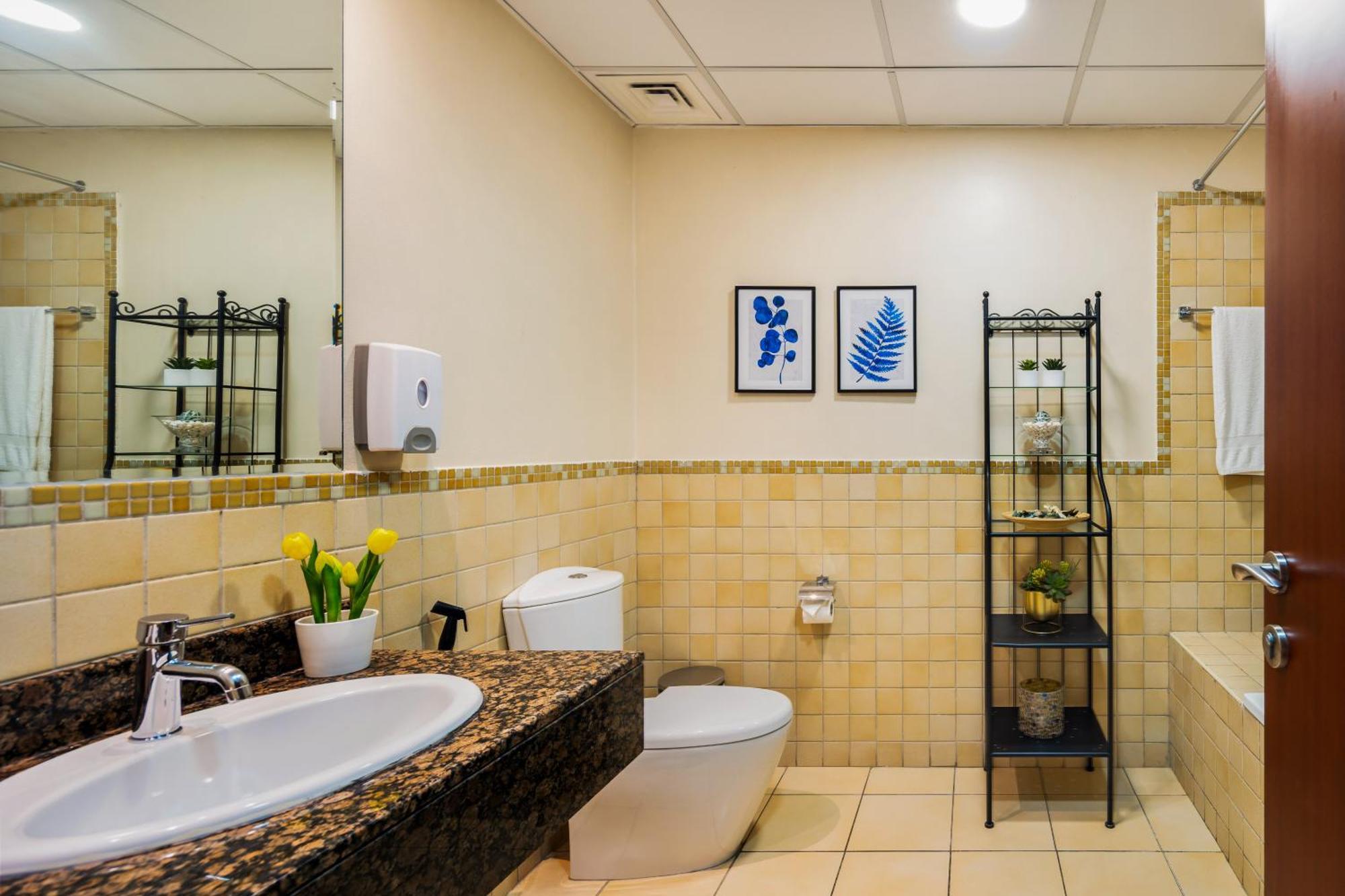 Apartment Cosy 4br On Jbr - Close To Shops & Dining, Perfect For Families & Groups - By Sunkissed Homes *