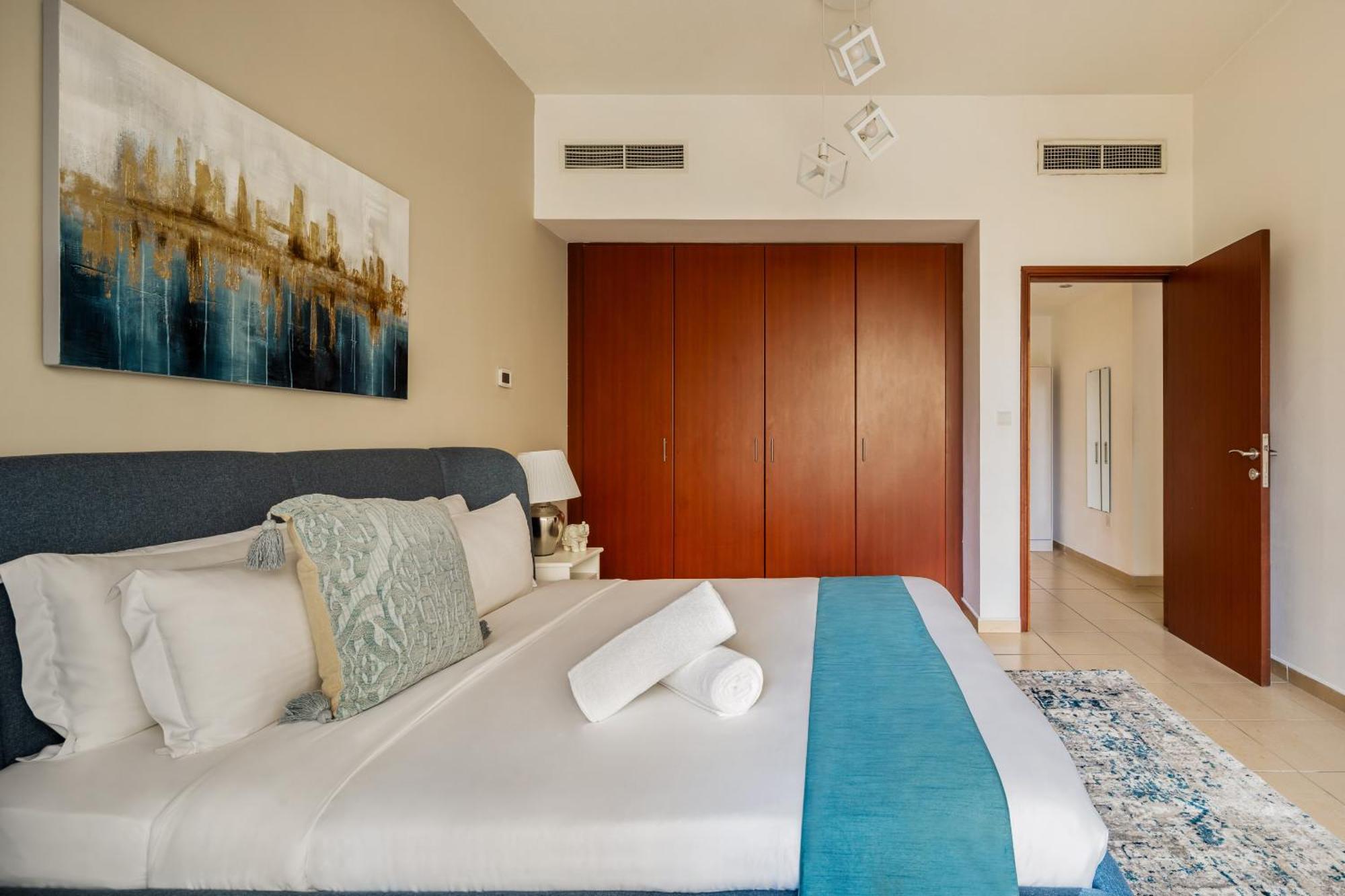 Apartment Cosy 4br On Jbr - Close To Shops & Dining, Perfect For Families & Groups - By Sunkissed Homes