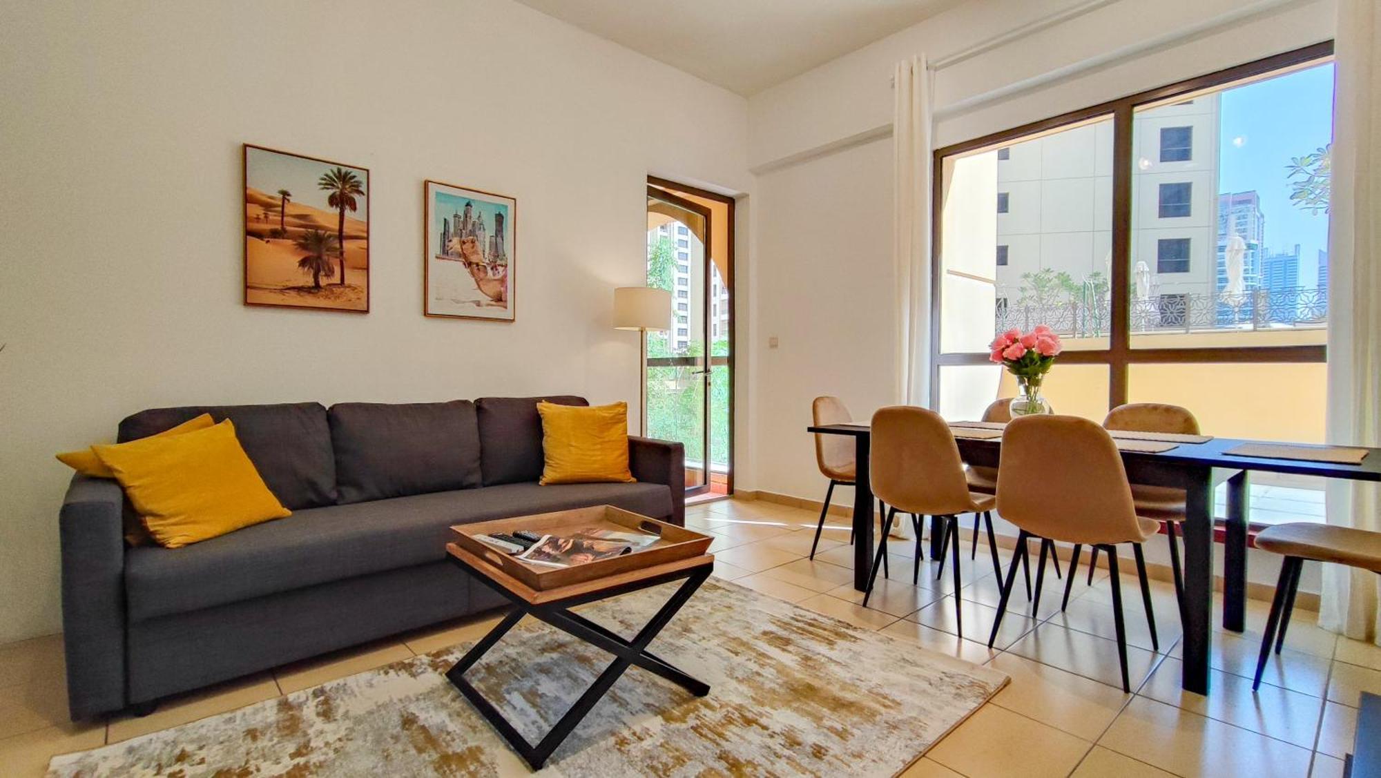 Cosy 4br On Jbr - Close To Shops & Dining, Perfect For Families & Groups - By Sunkissed Homes Apartment Dubai